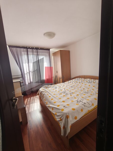 Crangasi, apartament 3 camere.