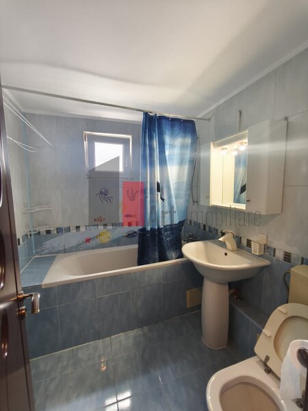 Crangasi, apartament 3 camere.